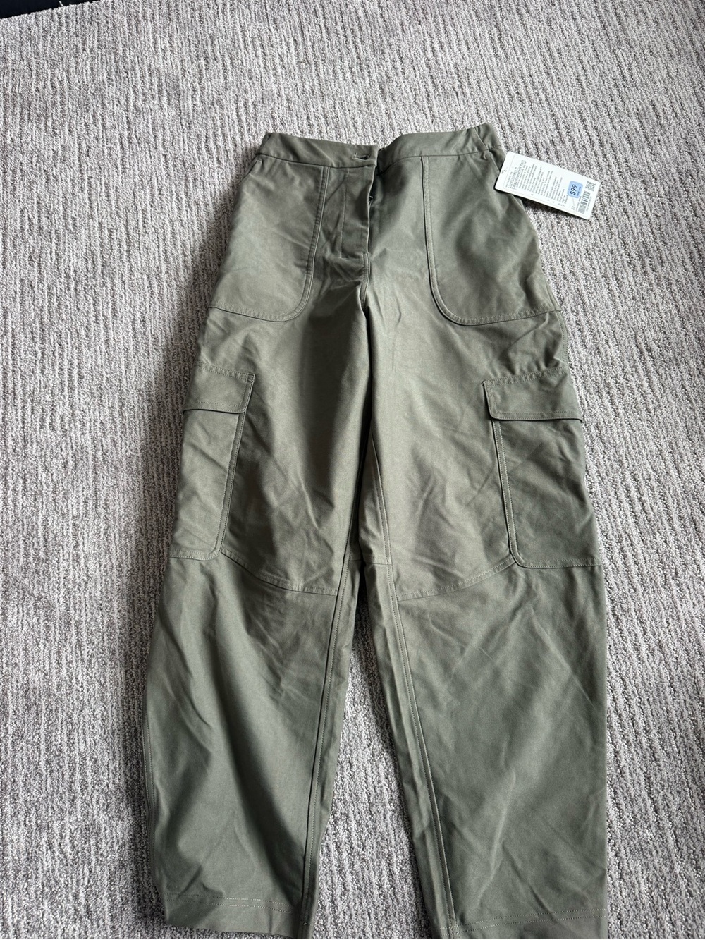 NWT Lululemon Light Utilitech Cargo Pocket High-Rise Pant